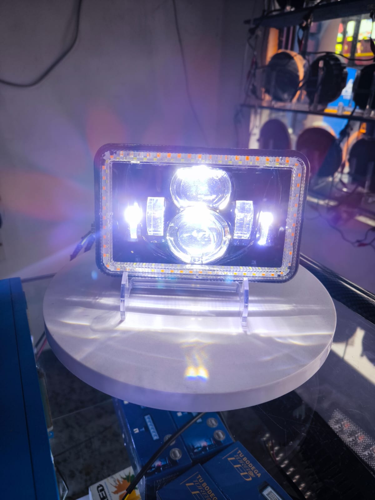 Miniatura 6 de Par Farolas kenworth (tb049K)